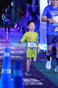 BIB: 3066, 380
                            <button type="button" onclick="openModal(26221788)" class="btn btn-primary btn-sm float-right btn-popup" data-toggle="modal" data-target=".modal-high-quality">
                        <i class="fas fa-shopping-cart"></i> Add to Cart
                    </button>
                                            <button type="button" onclick="isThisMe(26221788, true)" class="btn btn-success btn-sm float-right btn-popup btn-isme hidden" data-toggle="tooltip" data-placement="bottom" title="นี่คือรูปของคุณใช่ไหม คลิกที่นี่เพื่อเอาเข้าอัลบั้ม">
                        <i class="fas fa-plus"></i> Add to album
                    </button>
                    <button type="button" onclick="isThisMe(26221788, false)" class="btn btn-warning btn-sm float-right btn-popup btn-isnotme hidden">
                        <i class="fas fa-ban"></i> Remove from album
                    </button>